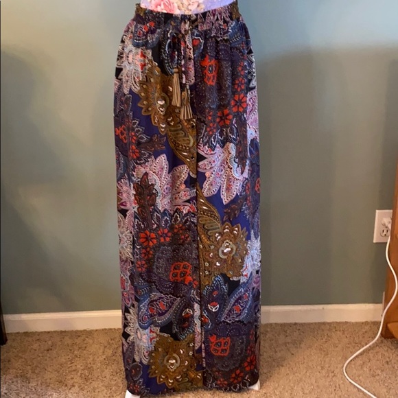 NWT Vanessa Virginia Petaled Paisley Skirt Medium - Picture 3 of 6